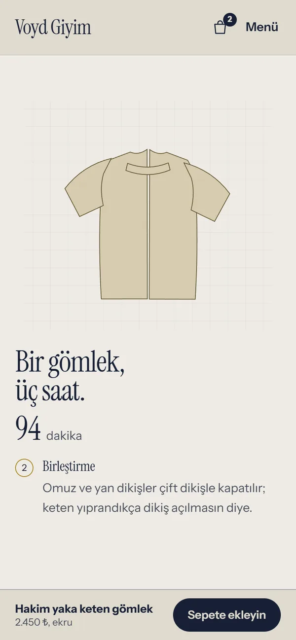 Voyd Giyim ürün sayfasındaki kalıp bölümü, telefon, açık tema: kesim masasında birleşmekte olan kalıp parçaları, geçen dakika, o anki adımın açıklaması ve altta sepete ekle çubuğu.